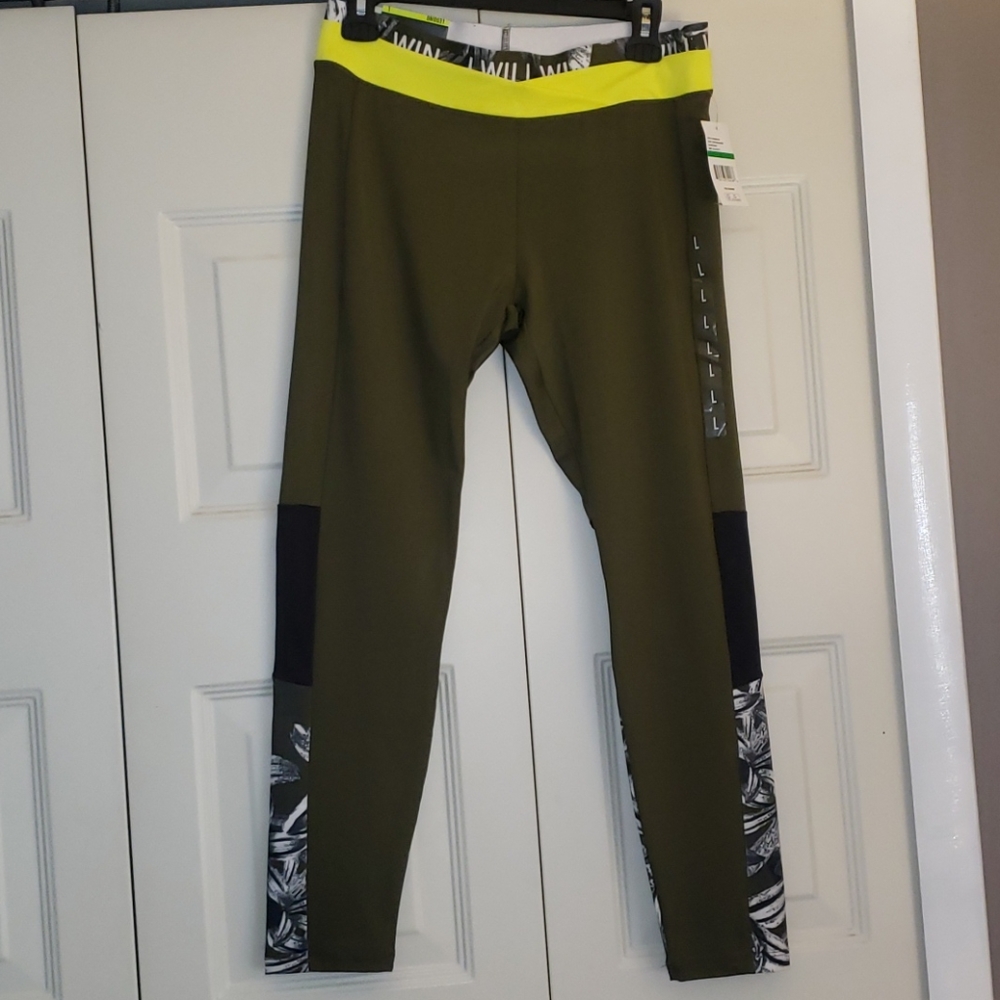 Olive green palm print leggings NWT